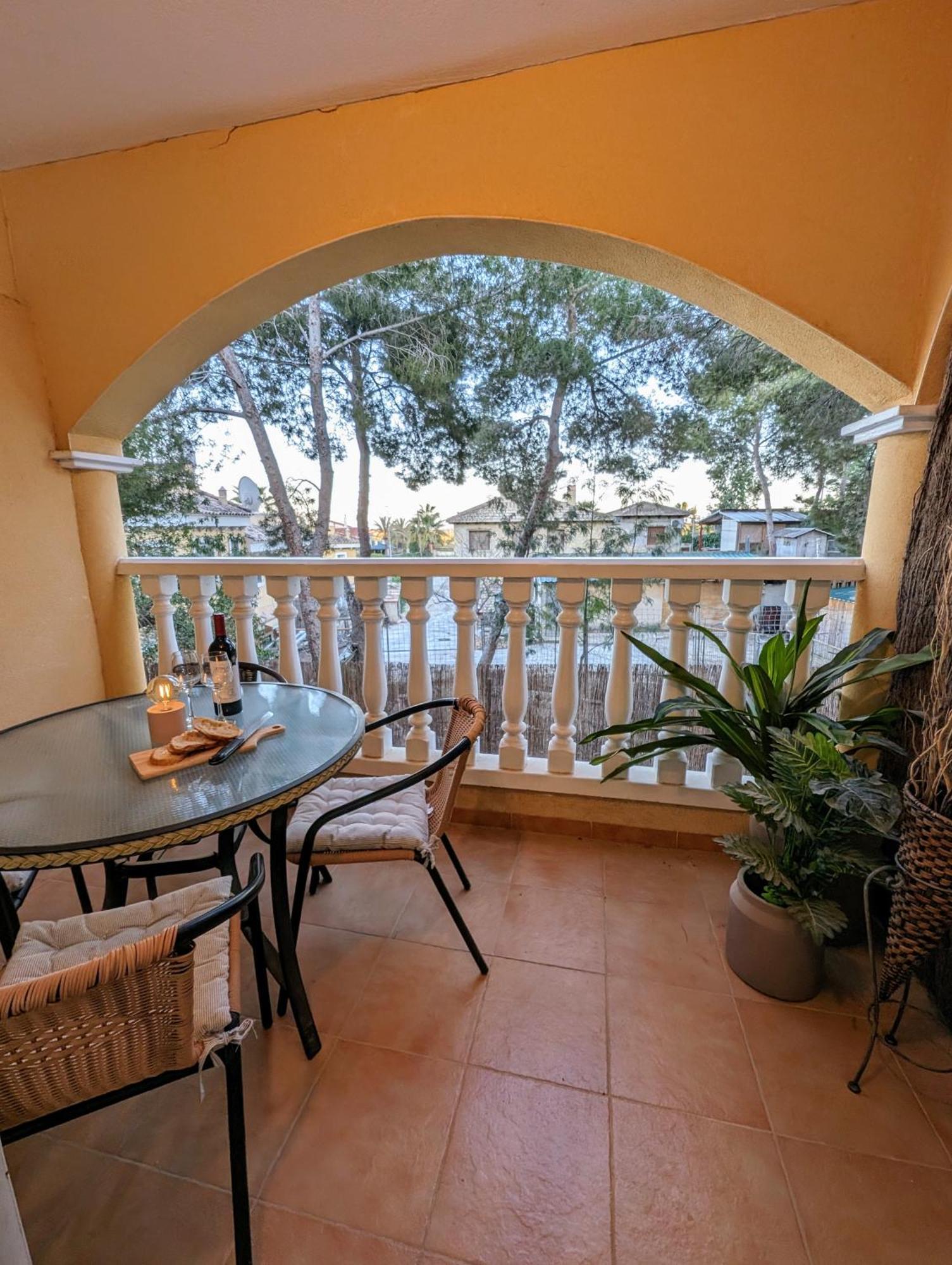 2 Bedroom Algorfa Townhouse With Pool Castillo de Montemar Dış mekan fotoğraf